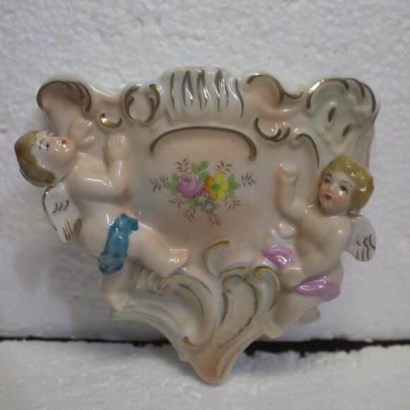 Vintage Cupid Angel Cherub Wall Pocket Set of Two Made in Japan - Picture 2 of 12